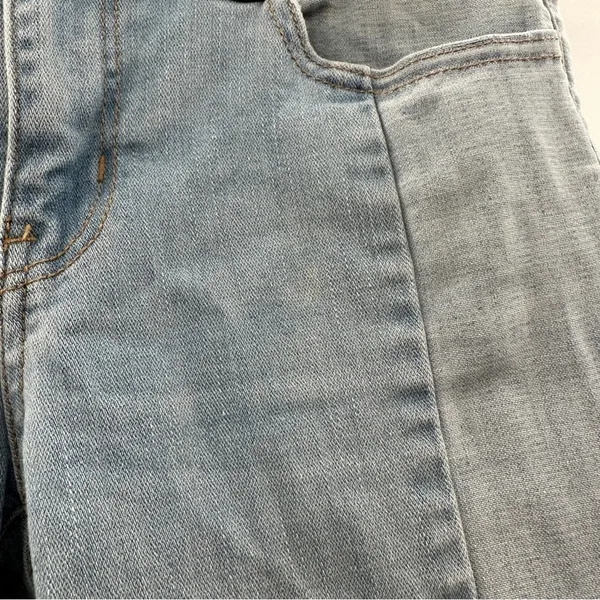 American Eagle Light Wash Mid Rise Cropped‎ Jegging Jeans Size 4 - Image 8