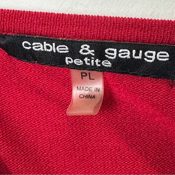 Cable&Gauge red viscose blend cardigan sweater with floral accents Petite Large - Image 8