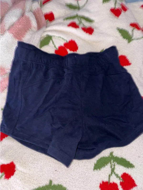 Navy blue sweat shorts from Amazon - Image 2