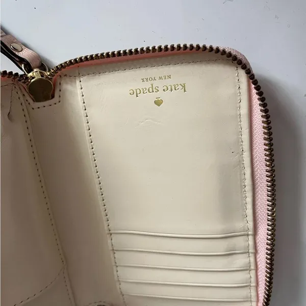 Kate Spade • Pink Bow Wallet / Phone Holder Wristlet - Image 6
