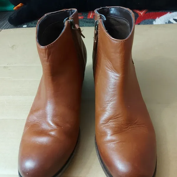 Clarks Maypearl Fawn Ankle Round Toe Brown Boots 7.5 Southwestern Boho Casual - Image 6