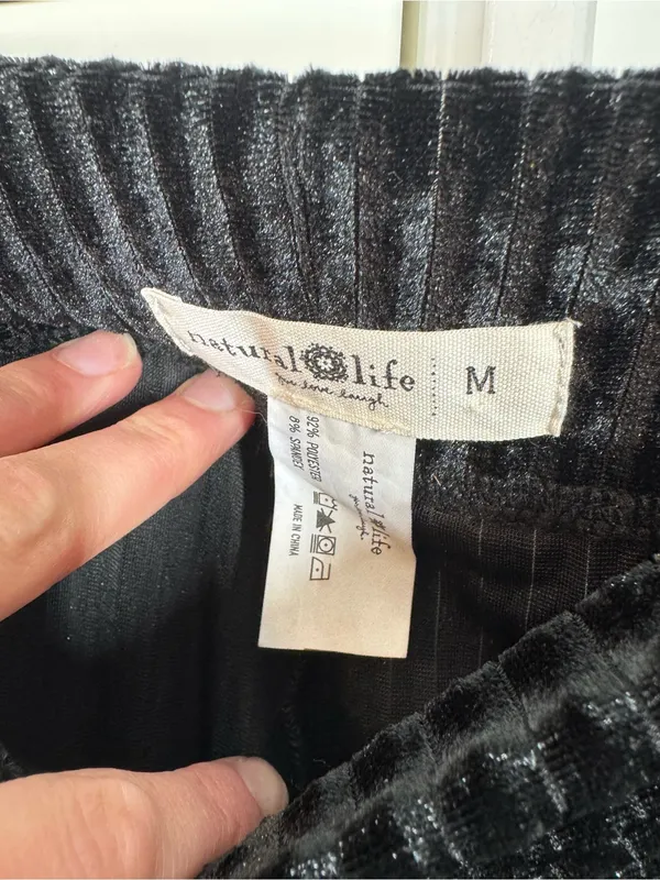 Natural Life Joplin Ribbed Velvet Flare Pants Women Medium Black NWOT Boho Retro - Image 2