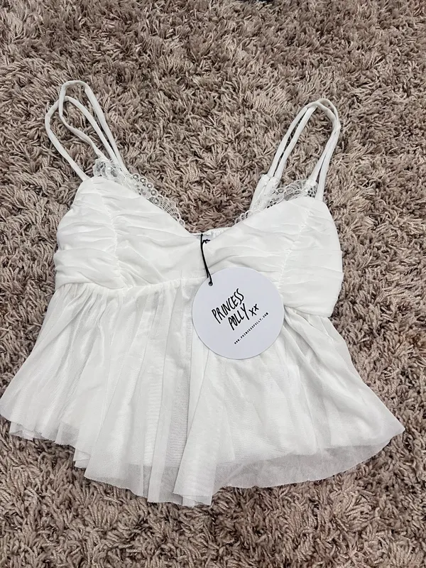 Princess Polly New  Corella Size 4 White Top - Image 3