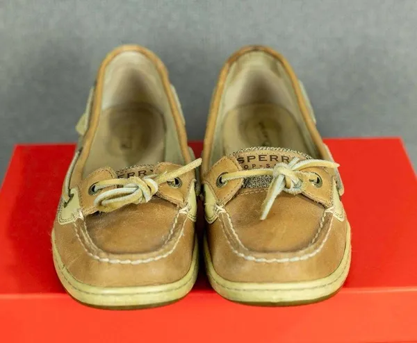 Classic Sperry Boat Shoes - Image 4