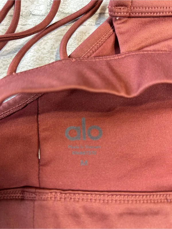 Alo Yoga Sunny Women’s Rust Strappy Back Sports Bra Size Medium - Image 4