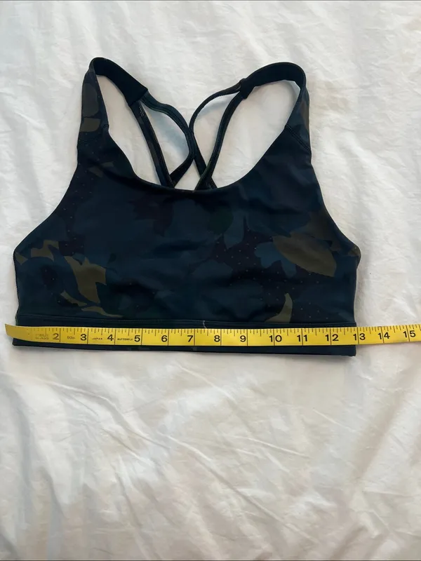 Old Navy Medium Support PowerPress Strappy Sports Bra - Image 5