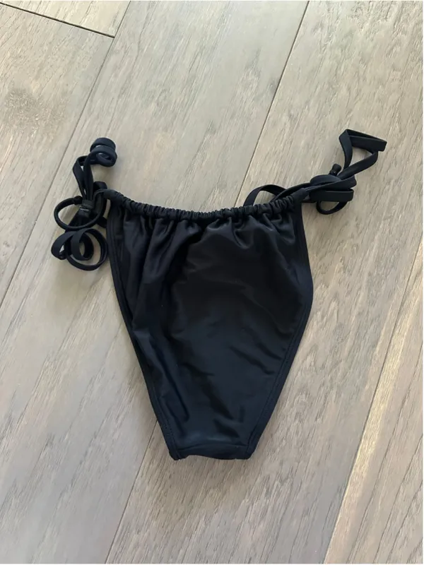 Women's Wild Fable Black Bikini Bottom Size XS - Image 3