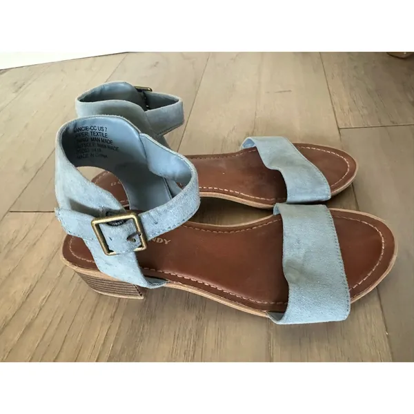 Rock & Candy Light Blue Sandals Women's Size 7 - Image 3