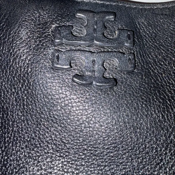 Tory Burch Black Leather Taylor Convertible Foldover Crossbody Purse - Image 3