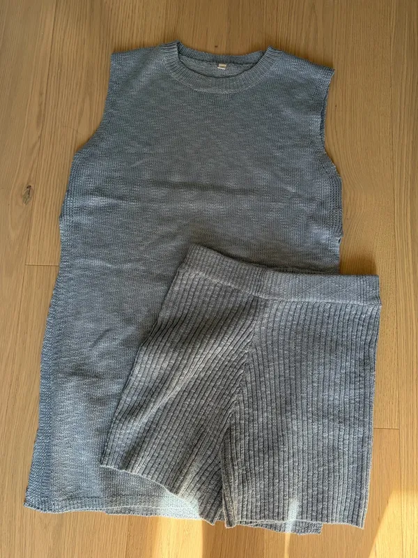 Uaneo 2 Piece Outfit Summer Knit Sweater Set Sleeveless Tunic top and short - Image 3