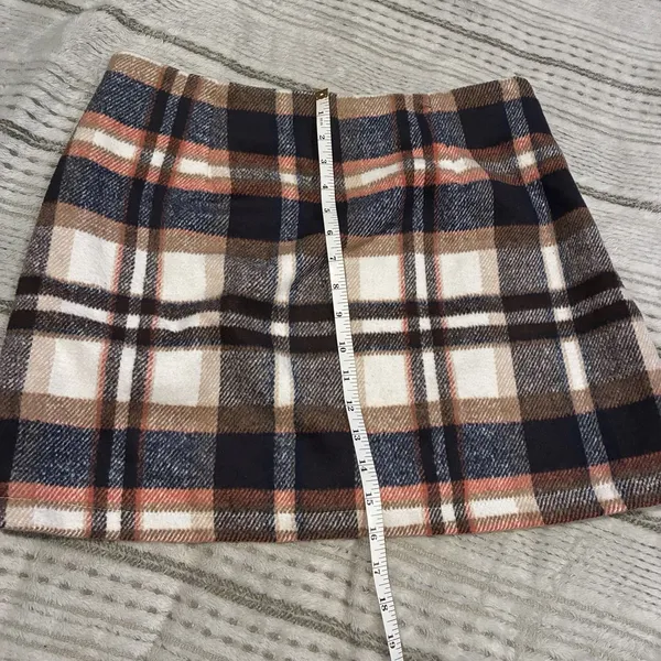 NWOT Plaid Mini Skirt Navy Brown Orange Tartan Lined Size M - Image 4