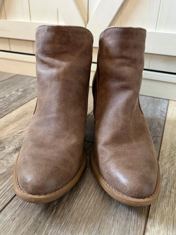 Qupid Faux Suede Chunky Heel Bootie - Image 3