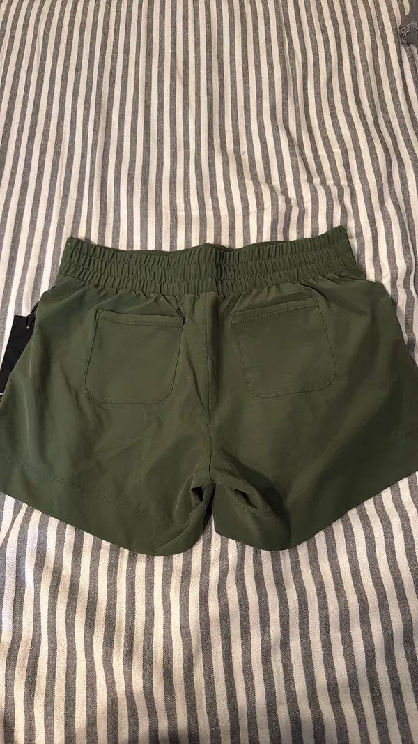 Kyodan Olive green active shorts - Image 2