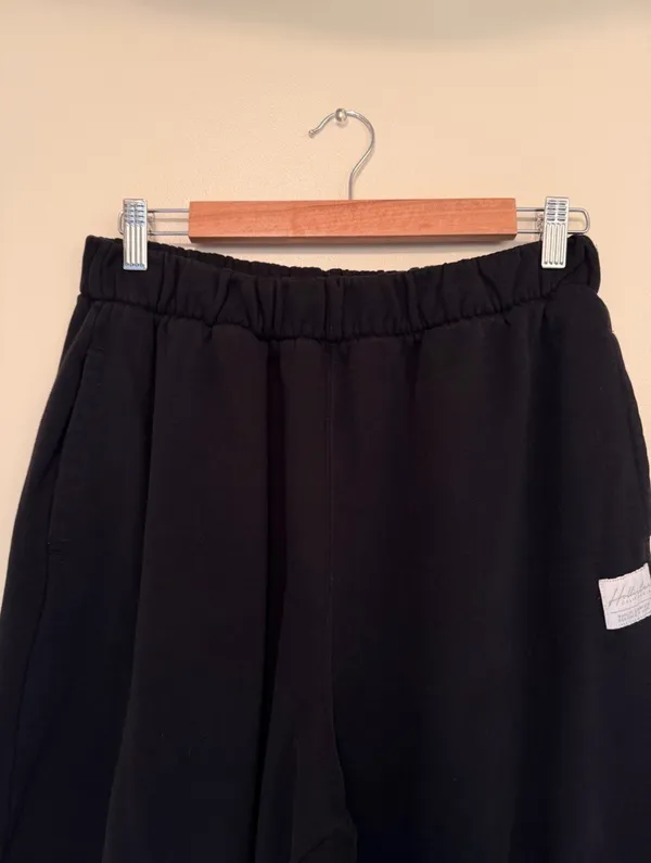 Hollister black high waisted full length joggers - Image 3