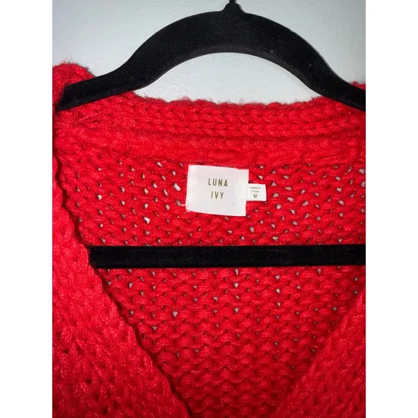 Luna Ivy Crochet Flower‎ Cardigan Womens Medium Red Excellent 3D Floral Knit - Image 2
