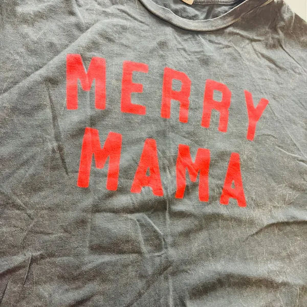 Oat Collective Merry‎ Mama Graphic T-Shirt Mineral Wash Charcoal Gray Red Large - Image 3