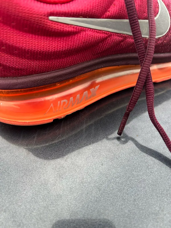 Nike Air Max Women’s size 7  night maroon  - Image 9