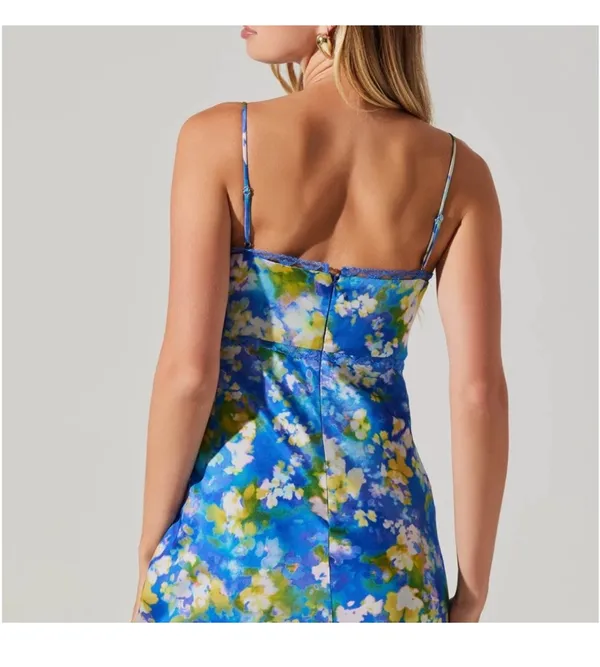 ASTR Midi Floral Dress The Label - Image 3