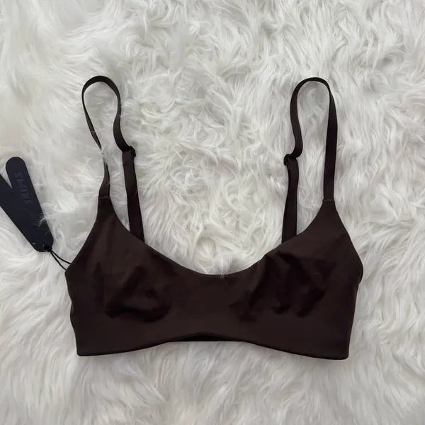 Nike Skims Matte Micro Scoop Bra Dark Sepia Size XS - Image 2