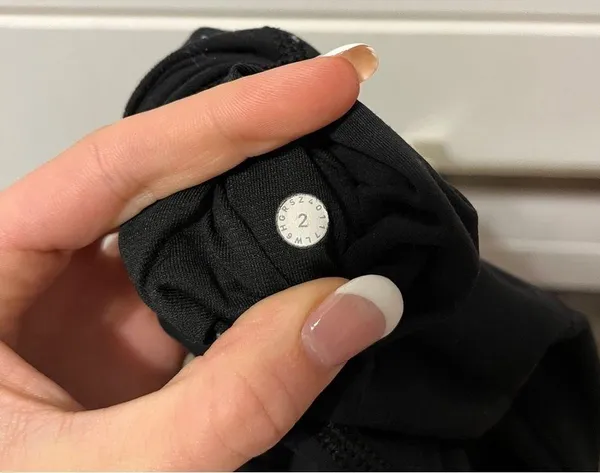 Lululemon Align Crop Leggings - Image 7