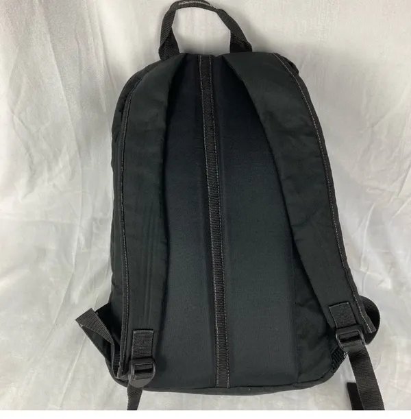 Case Logic 17" Laptop Backpack in Black, Unisex Black - Image 3