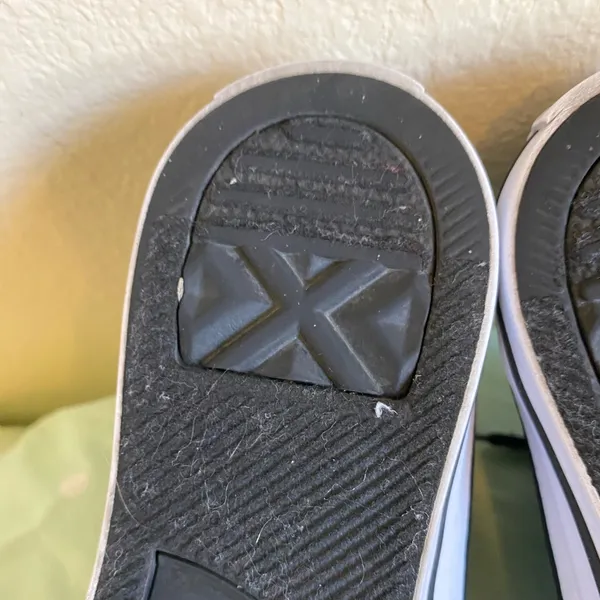 Converse Black Womens Sneakers size 5.5 - Image 13