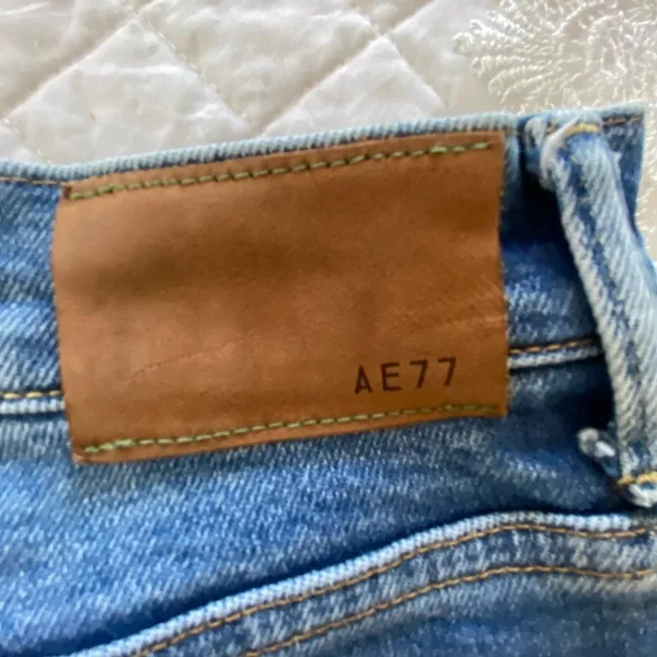 American Eagle Outfitters AE77 Premium Blue Distressed Mom Jeans + a Free Gift! - Image 12