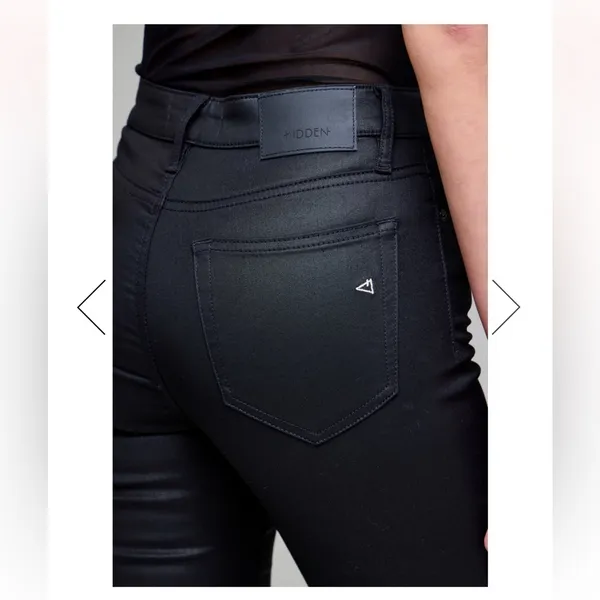 HIDDEN JEANS Coated High Waist Flare Jeans size 30 black - Image 3