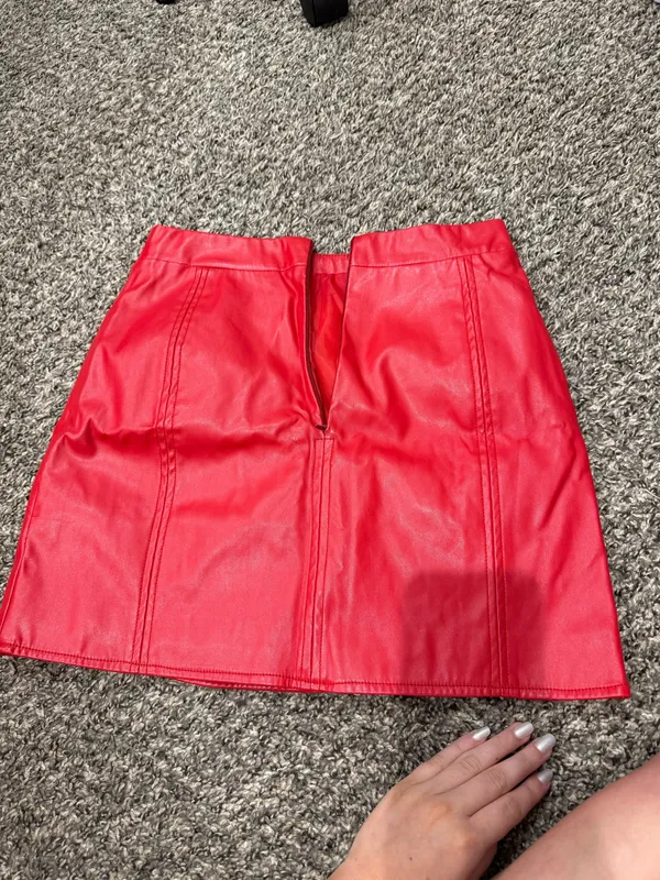 Skirt Red - Image 2