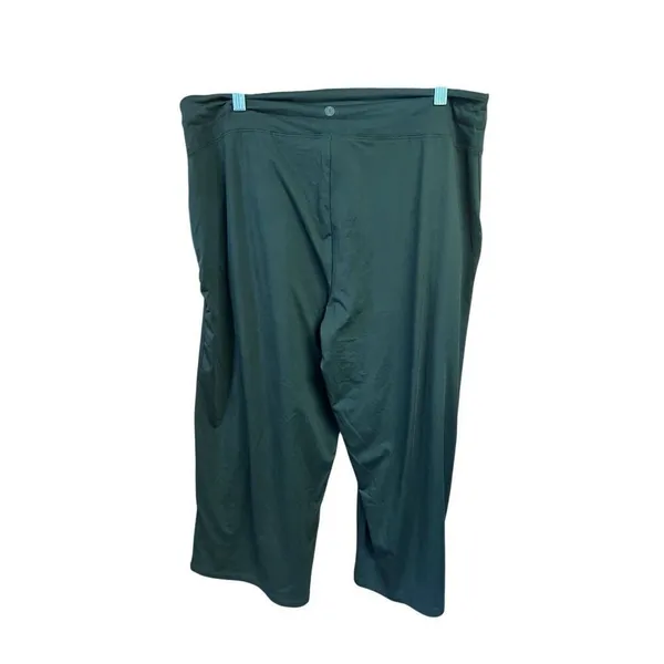 Balance Collection Womans Crop Capris Sz XL Green NWT - Image 2