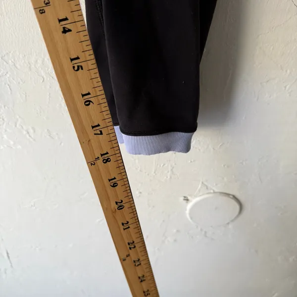 Lululemon Black Purple Crossover Leggings‎ Sz 10 Mid Rise Stretch Athletic Pants - Image 6