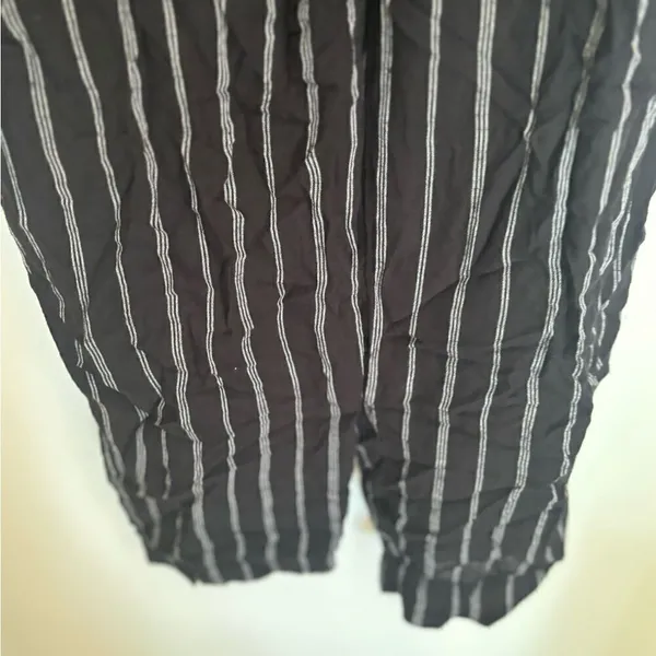 Abercrombie & Fitch Pinstripe Jumpsuit Belted V-Neck Short Sleeve XS Black - Image 6