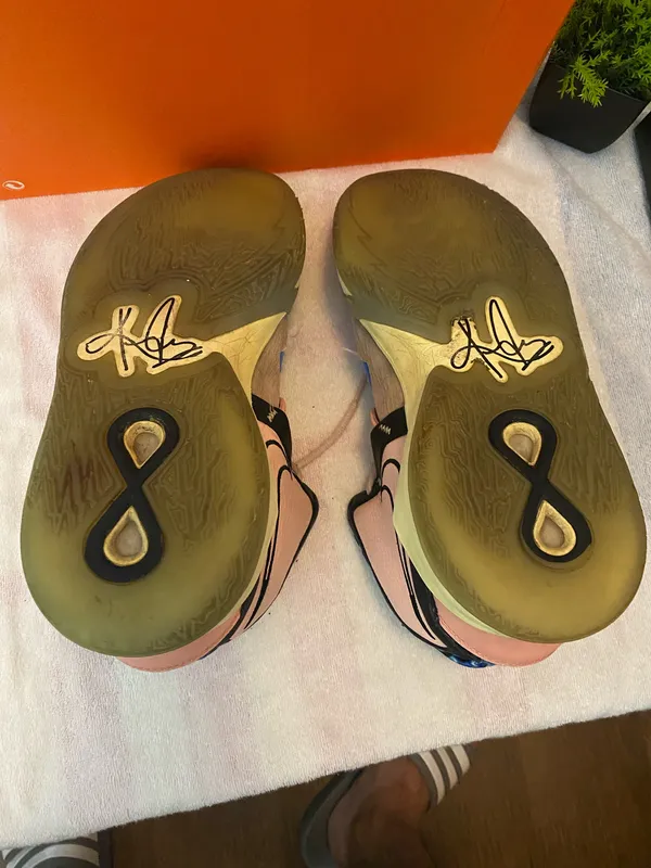 Nike Kyrie Infinity EP Valentine's Day - Men’s Size 11.5 - Image 7