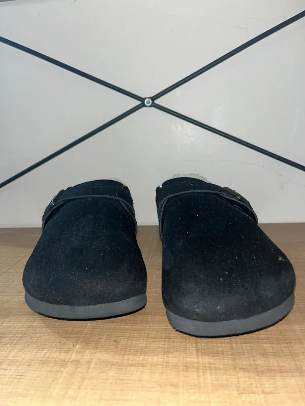 Aeropostale Black Clogs - Image 3