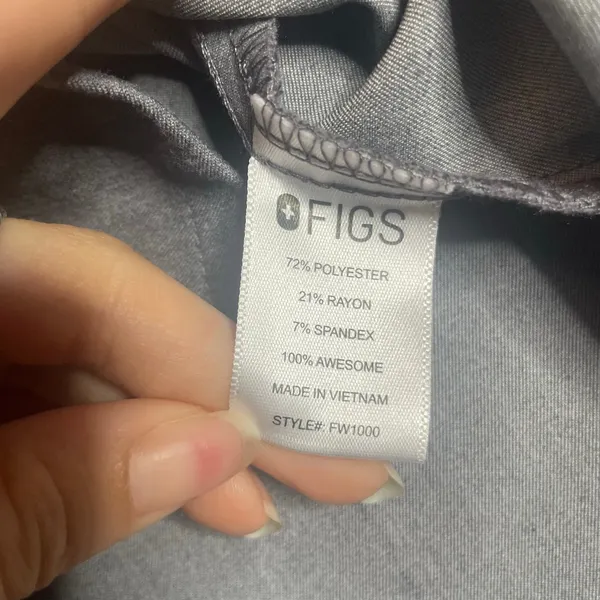 FIGS Technical Collection Heather Grey Casma V-Neck Scrub‎ Top FW1000 Womens L - Image 3