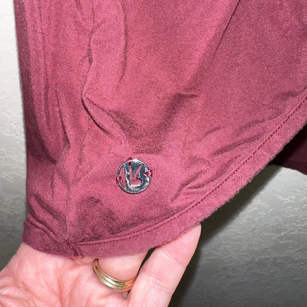 BUFFBUNNY Twist Back Tank Top Medium‎ Burgundy Athleisure Workout Gym Activewear - Image 3