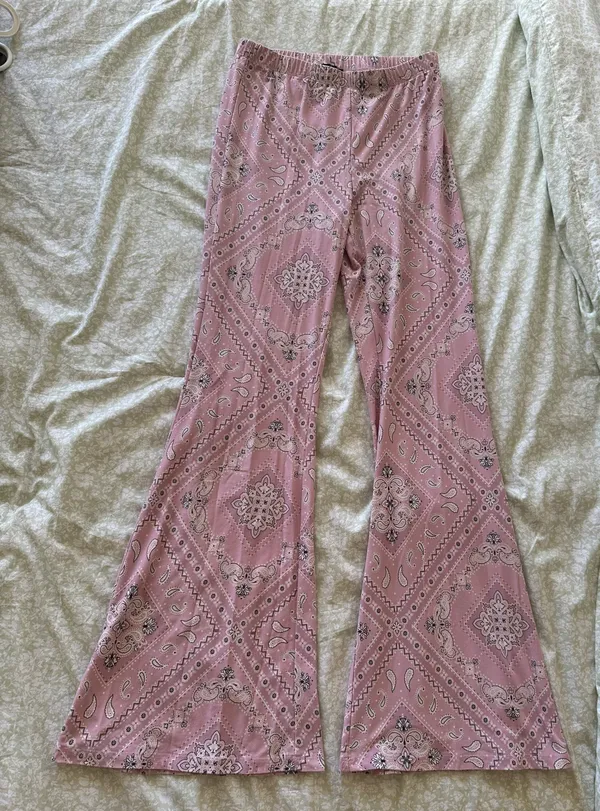 Forever 21 Pink Paisley Pants - Image 3