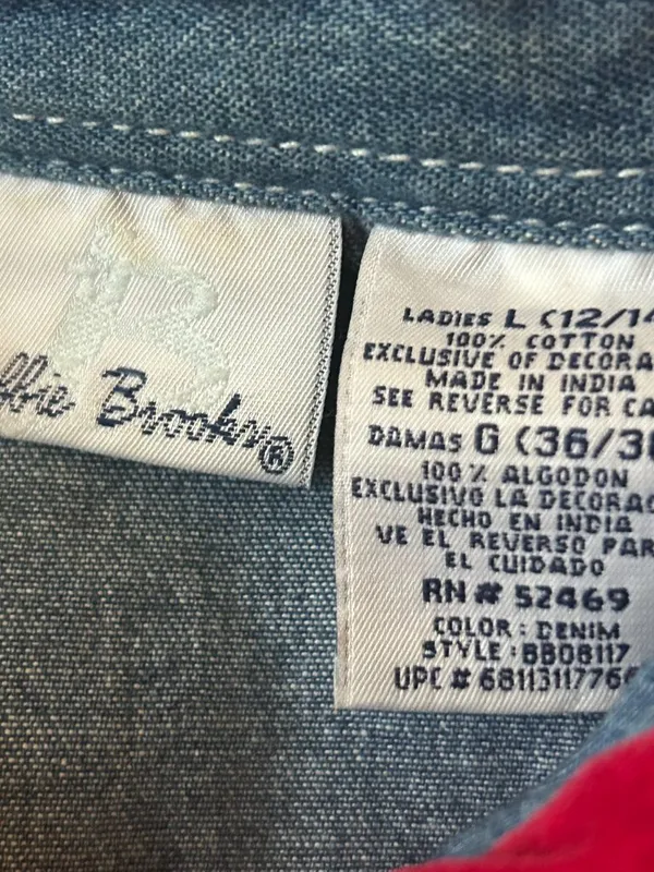 Y2K Bobbie Brooks Santa Reindeer Embroidered Denim Button-Down Shirt Size Large - Image 10