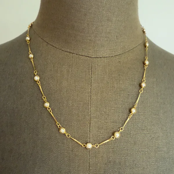 Five Pieces Costume Chains Gold - Image 5