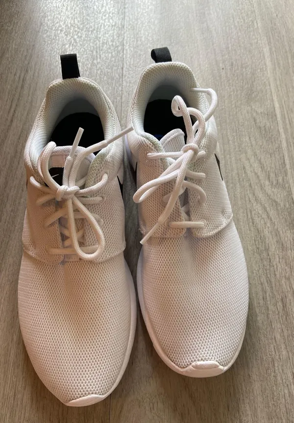 Roshe - Image 2