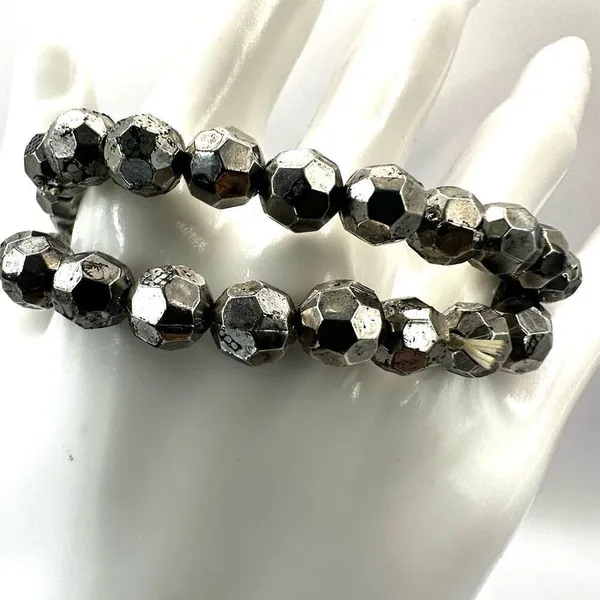 Silver tone purple rhinestone spider bracelets - Image 8
