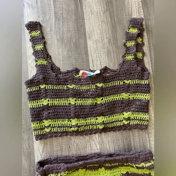 FREE PEOPLE Beach Cover up DONNI Sweater Set Crochet Skirt size small - Image 9