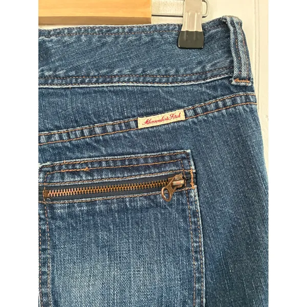 Y2K Abercrombie & Fitch Vintage Low Rise Flare Zipper Pocket Jeans Blue Size 4 - Image 4