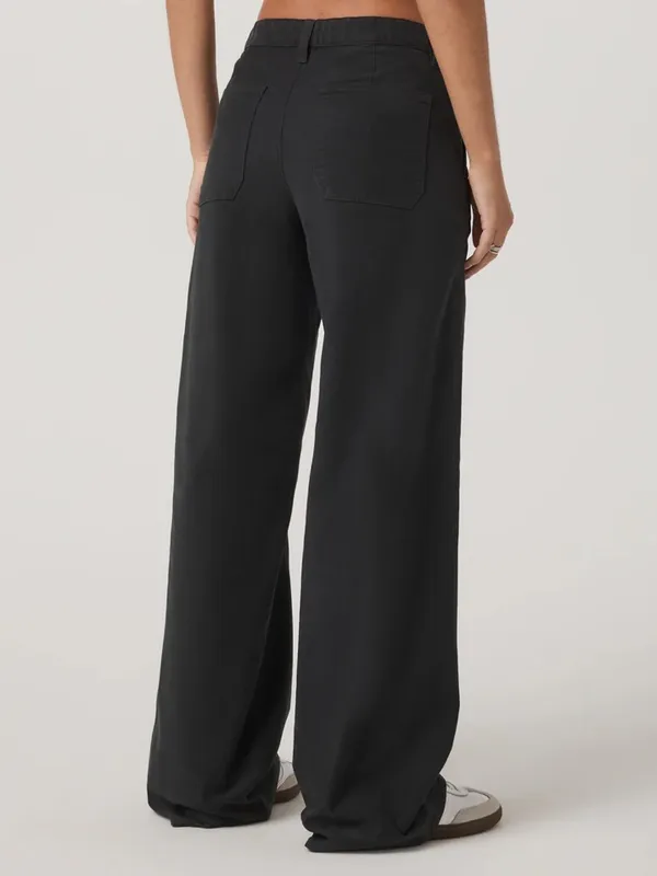 Vuori Telluride Twill Pants size medium Washed Black Dark Charcoal Gray - Image 3