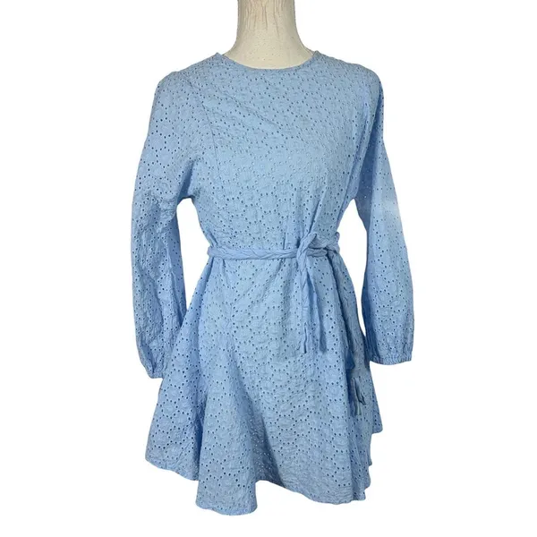 GB Eyelet Lace Mini Dress Womens L Light Blue Braided Tie Waist Long Sleeve Boho - Image 3