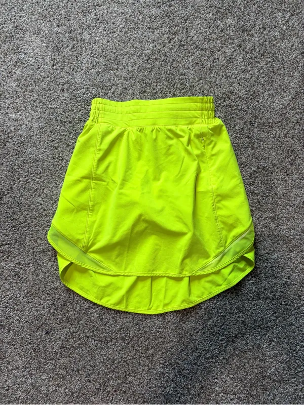 Lululemon Hotty Hot High-Rise Skirt Long Built In Shorts – Highlight Yellow – 2 - Image 7