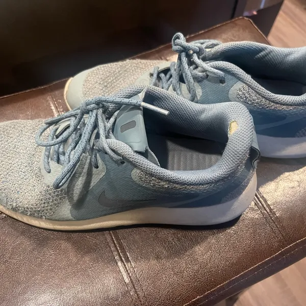 Nike Light Blue Athletic Shoes - Image 2