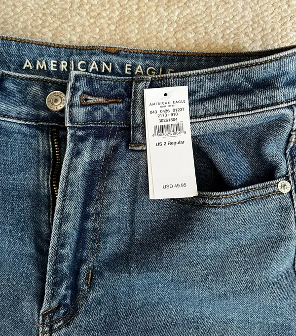 American Eagle Jeans - Image 3
