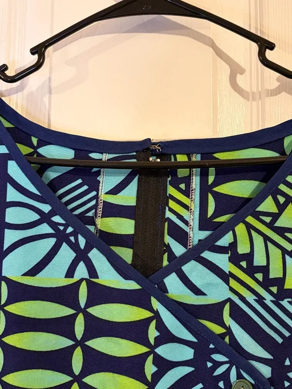 Polynesian Puletasi Blue Green for Women. Measurements in description - Image 7