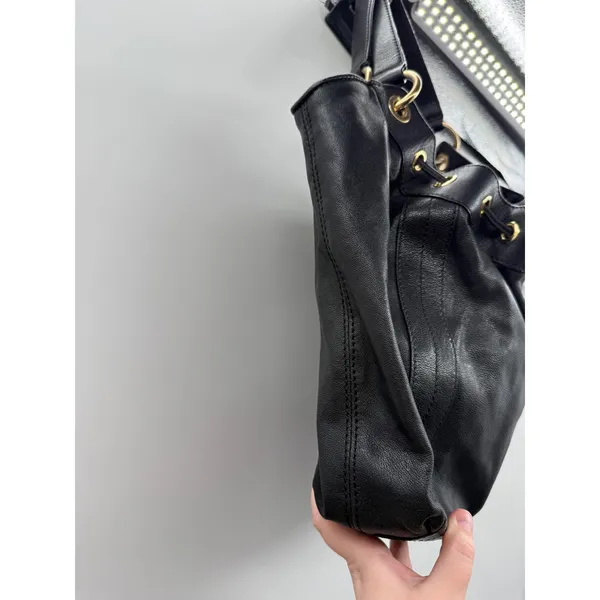 Michael Kors‎ Black Pebbled Leather Hobo Bag Large Gold Hardware Drawstring Y2K - Image 5